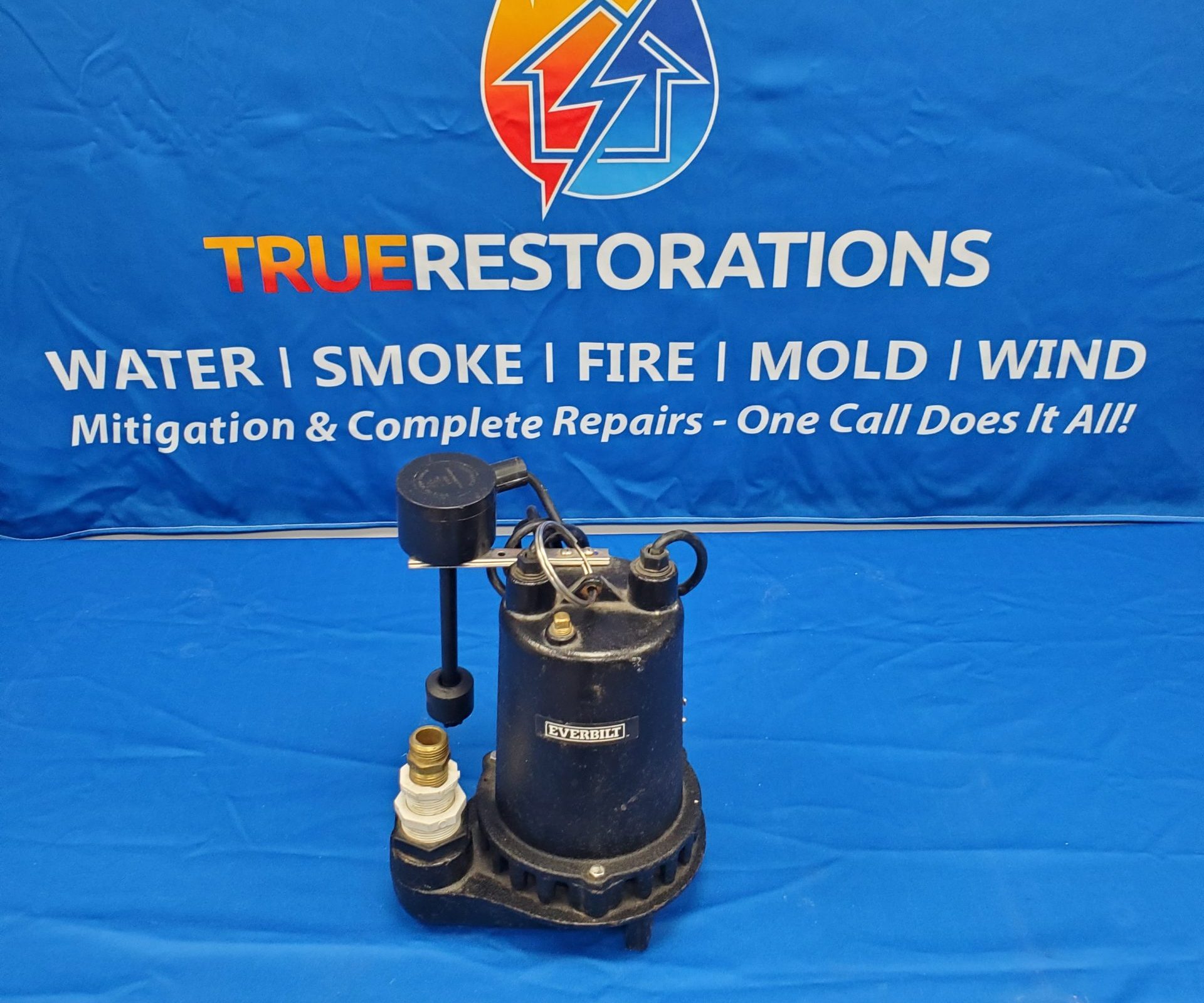 One qtr HP electric pump with Float switch